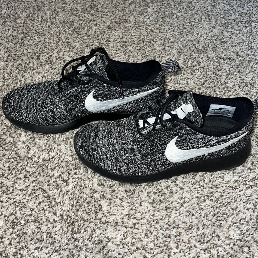 Women’s Nike Roshe